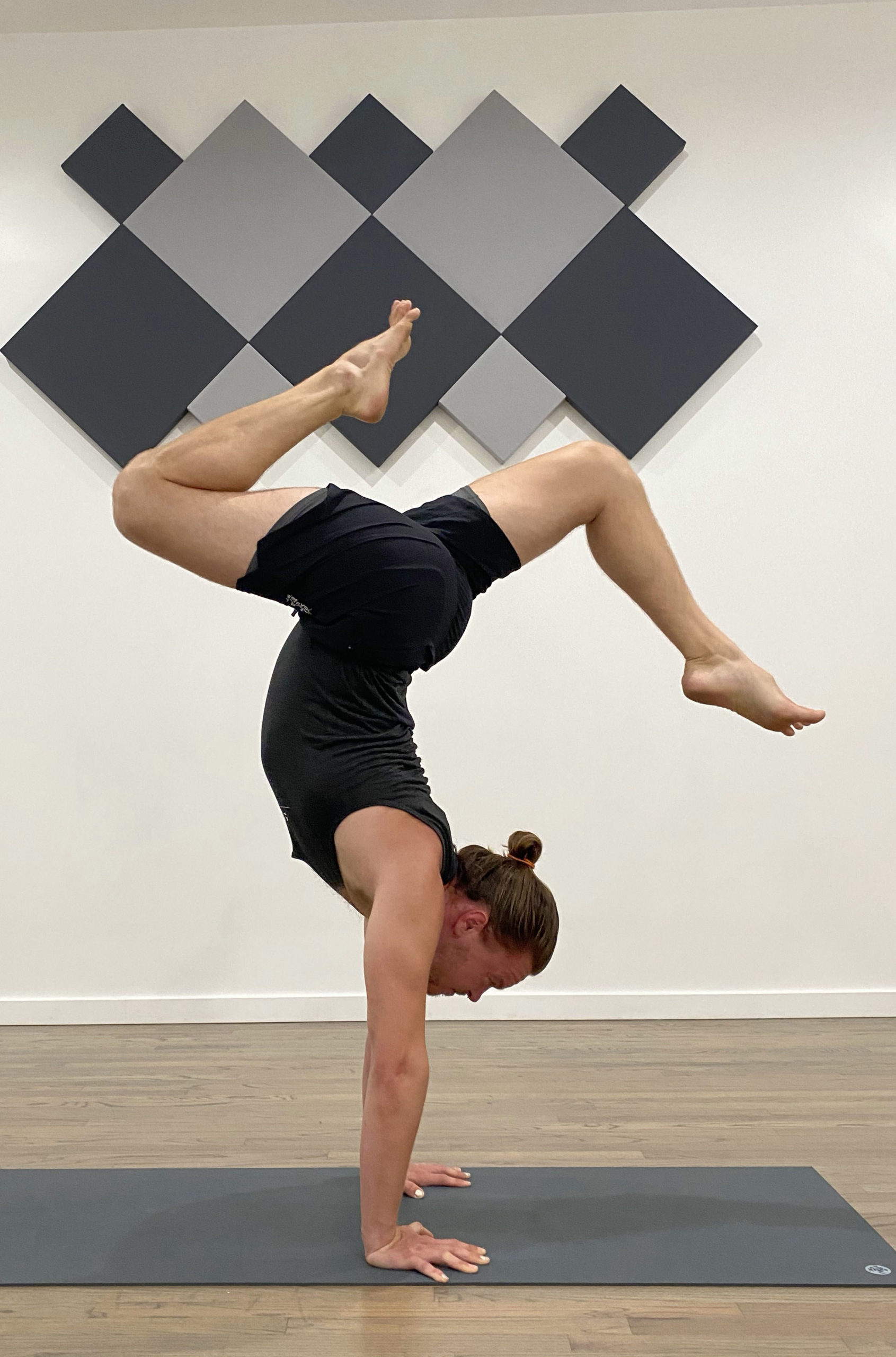 Vance shefayoga Venice