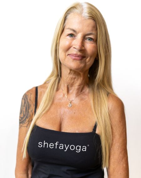 Beate shefayoga